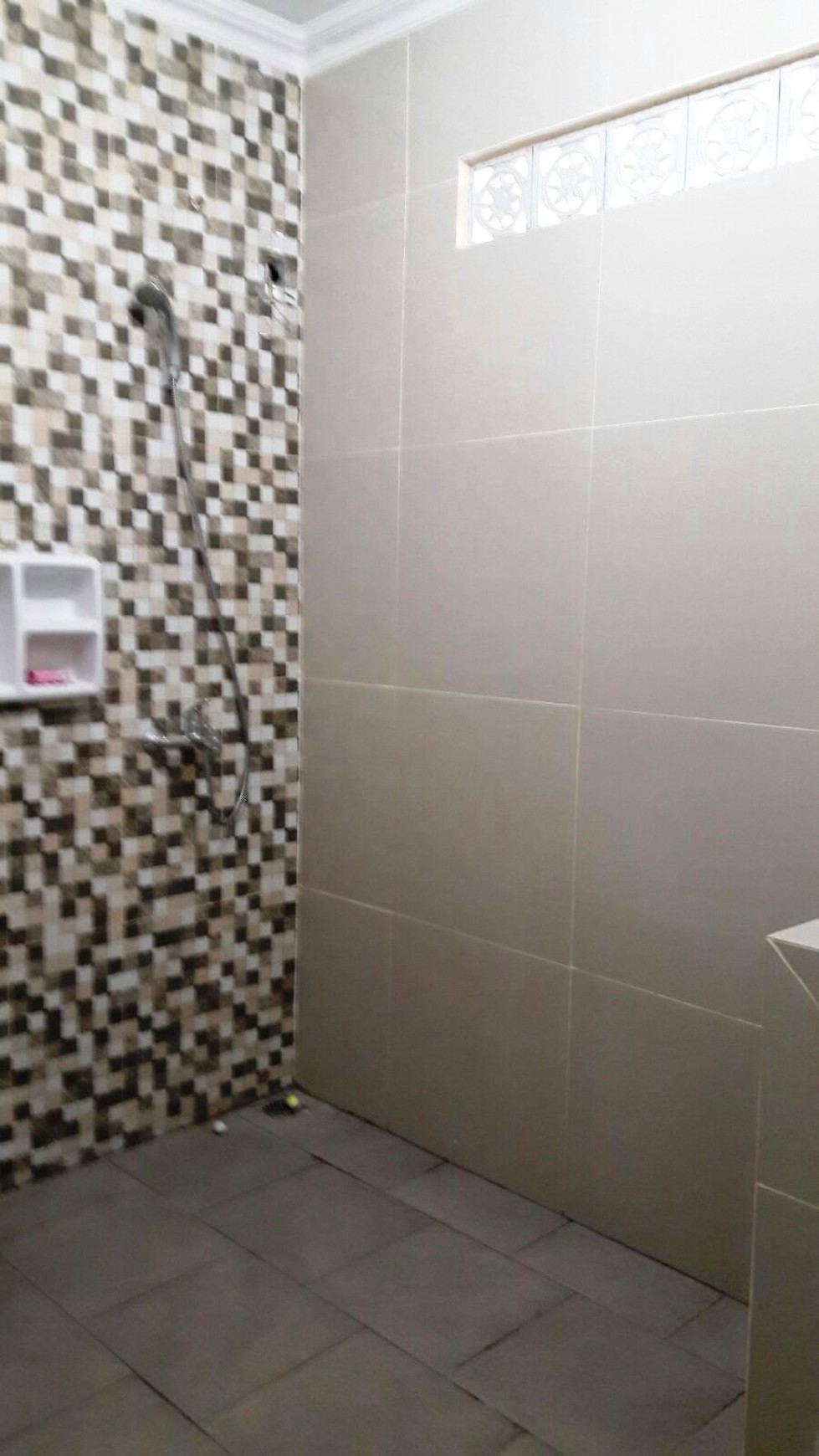 Rumah Bagus Di Villa Bintaro Regency , Pondok Aren Kota Tangerang Selatan