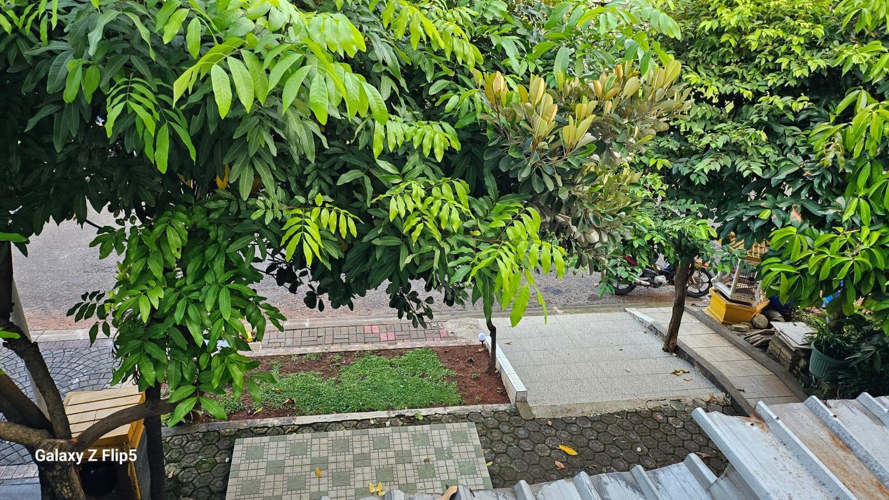 Rumah 2 Lantai di Dalam Cluster di Kota Wisata, Cibubur