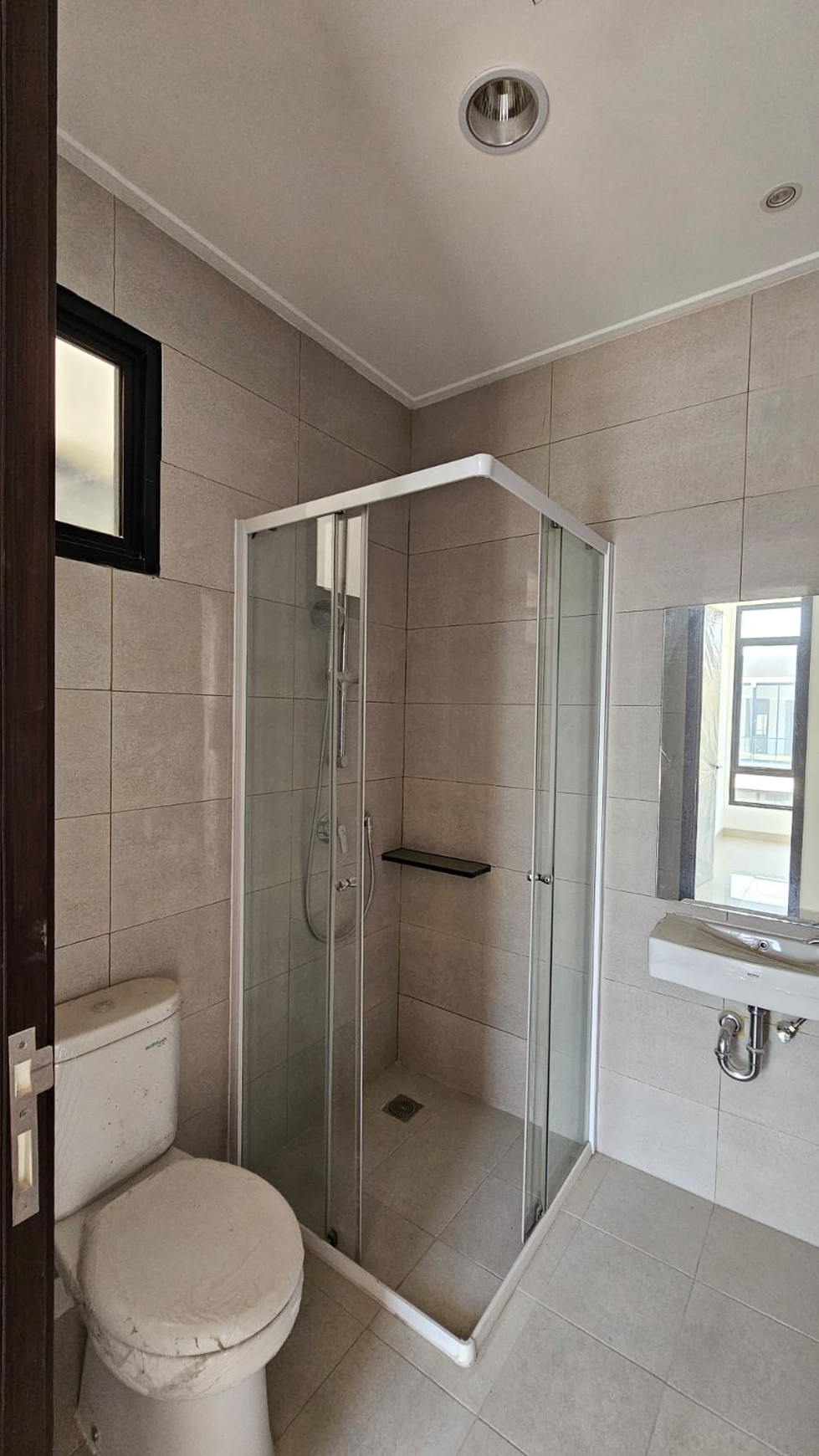 Disewakan Rumah Cluster Georgia