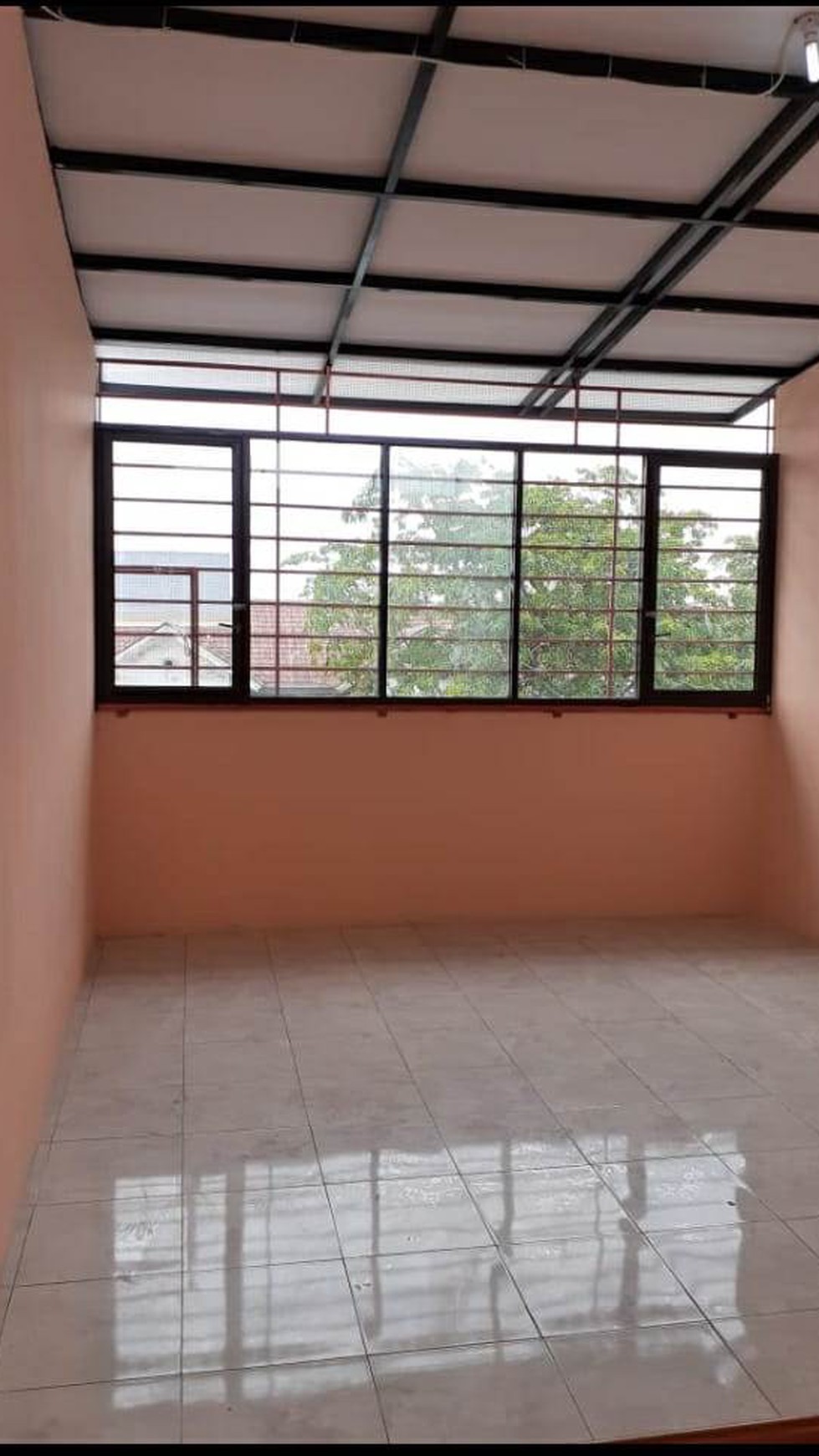 Ruko siap pakai di Perum Kota Bumi Tangerang