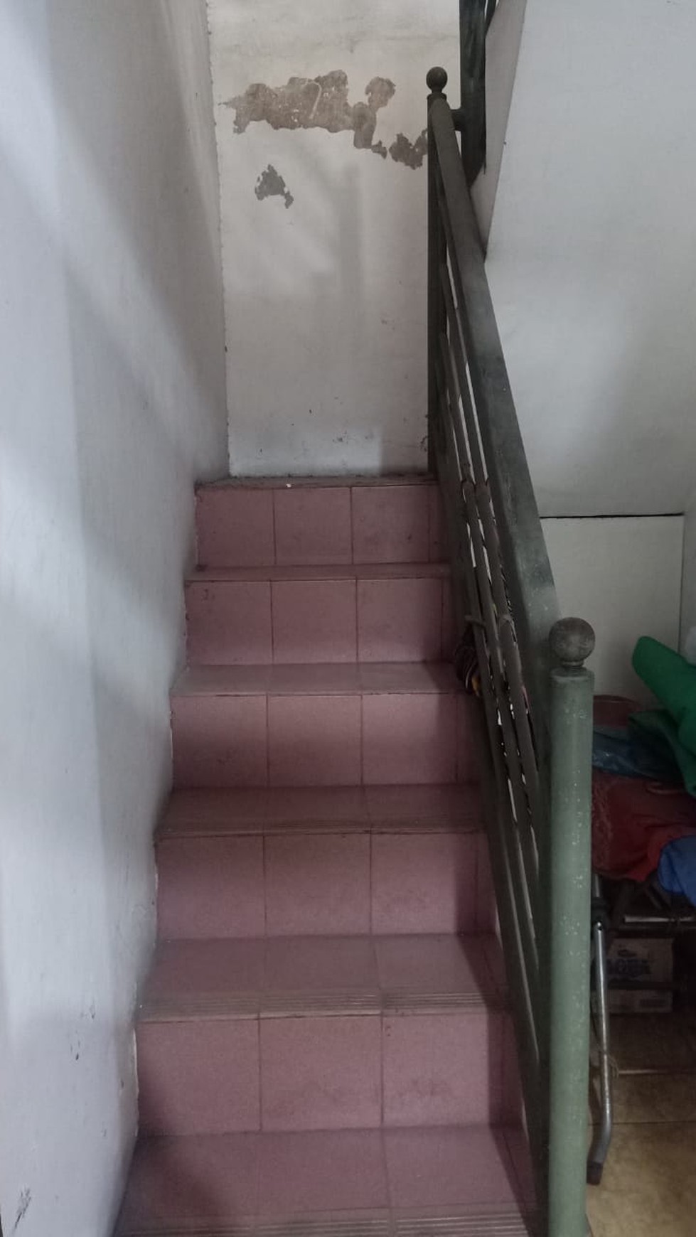 Dijual Cepat Rumah Murah Lokasi Di Dukuh Kupang Surabaya