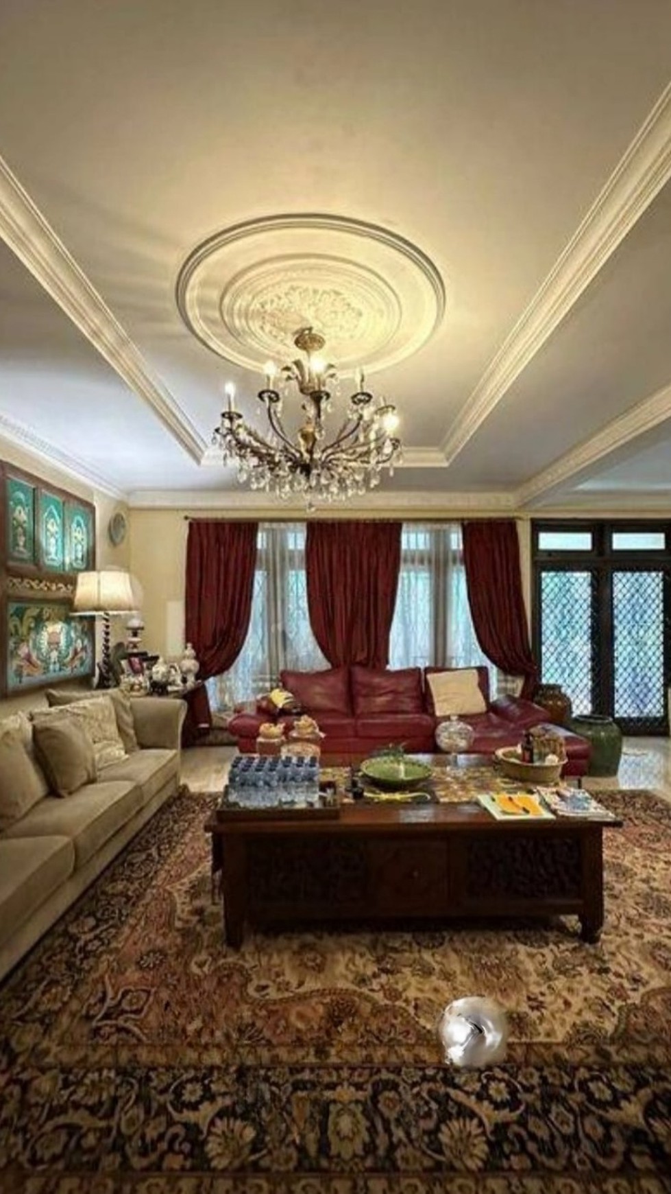 Rumah Luas Permata Hijau 