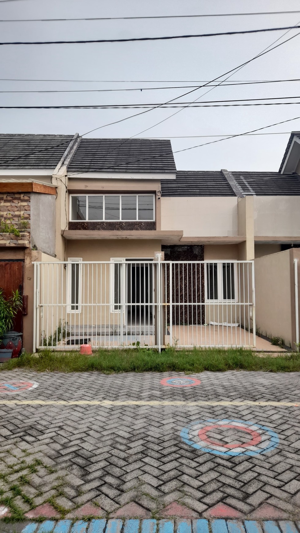 Rumah Rungkut MERR Surabaya