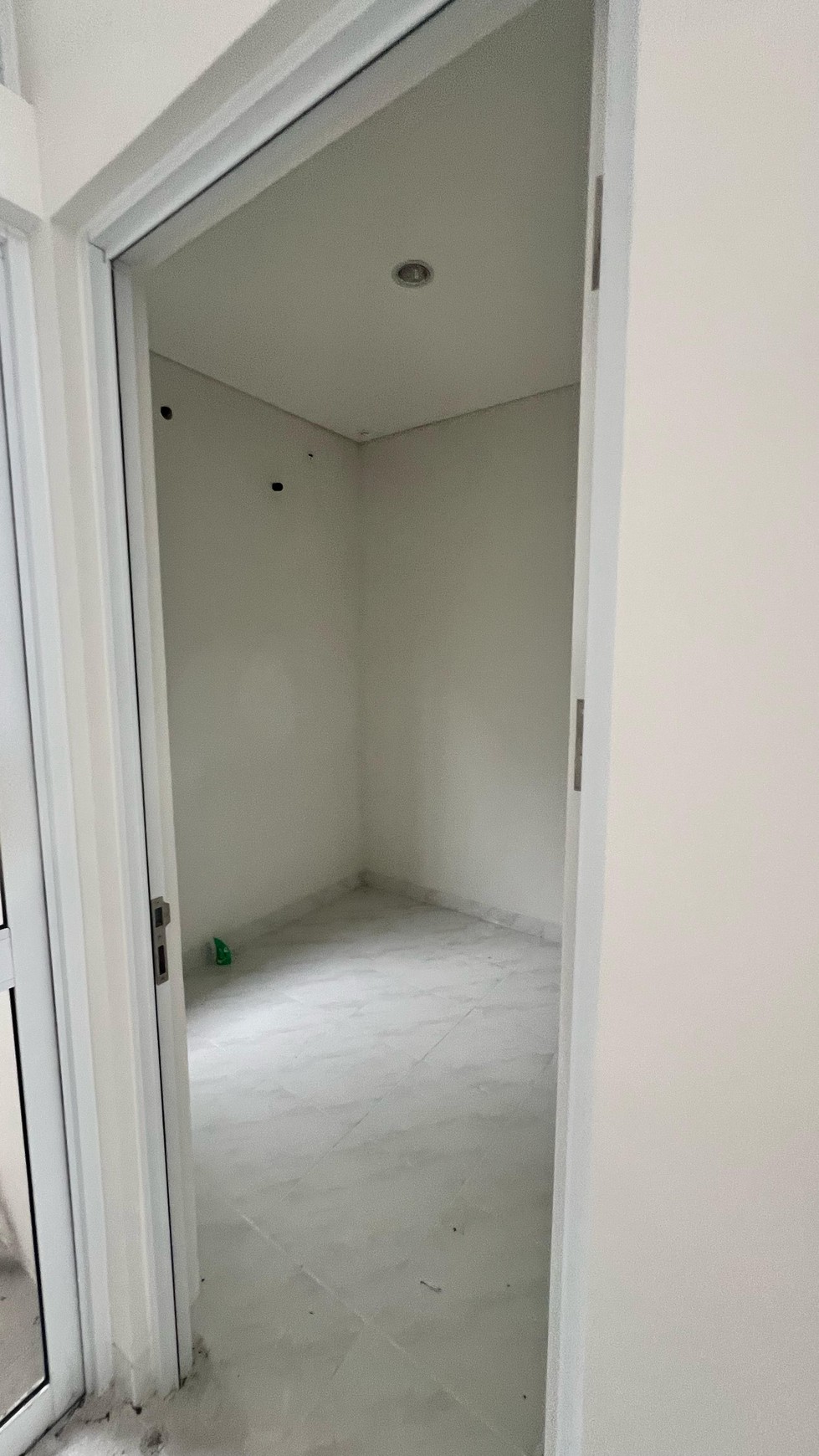 Rumah modern Paramount Petals cluster Aster