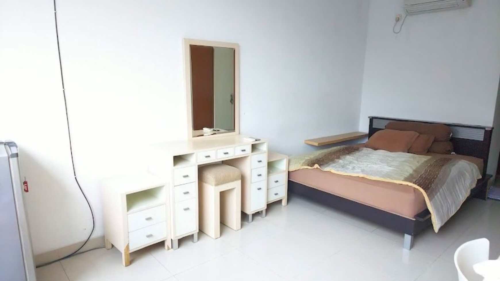 DIJUAL RUMAH KOST DI GRAHA SHIVA JAKARTA SELATAN