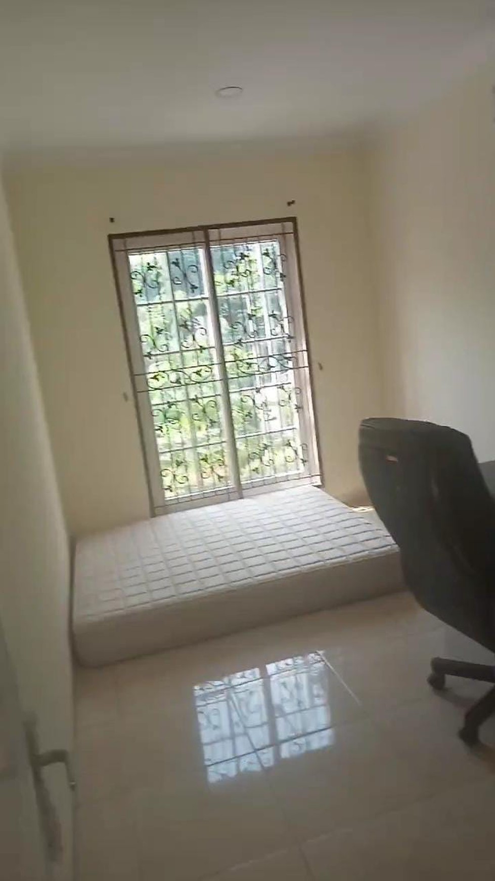 Rumah di area Asri Victoria River Park