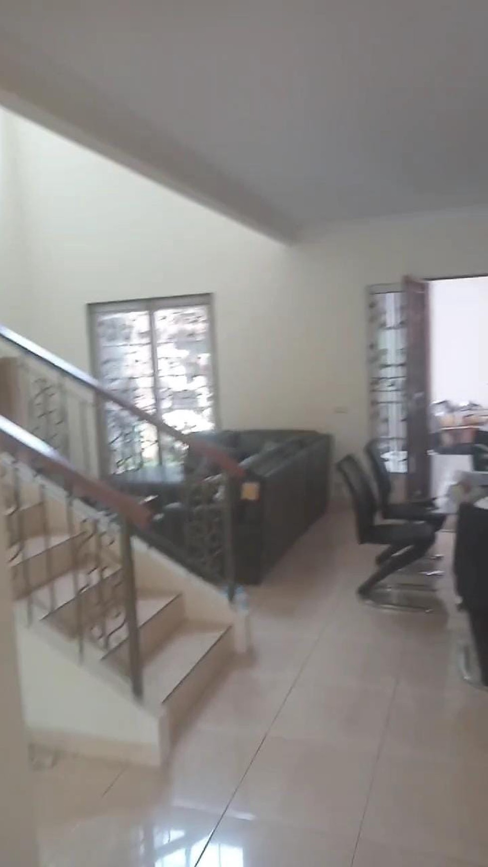 Rumah di area Asri Victoria River Park