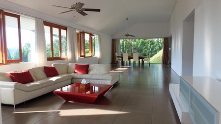 Villa Bagus di Bandung Utara Siap Pakai di Resor Dago Pakar