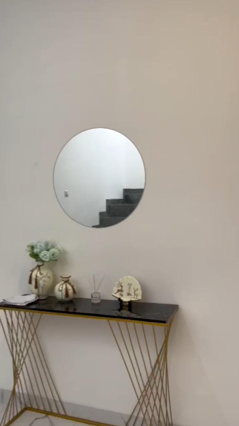 Rumah Baru full furnished siap Huni di Sutera Flamboyan