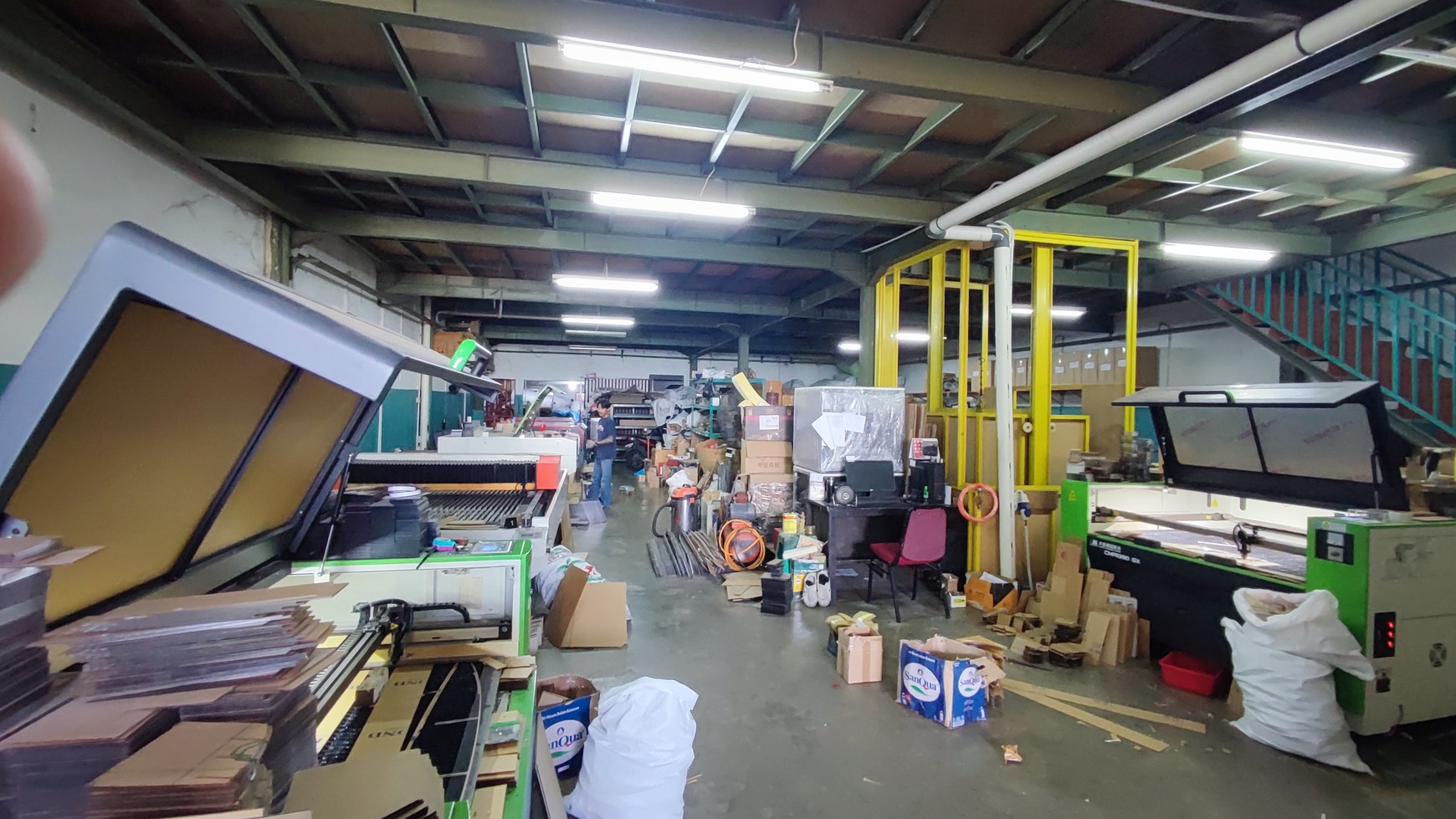 Flash Sale. Gudang bagus Taman Tekno, BSD