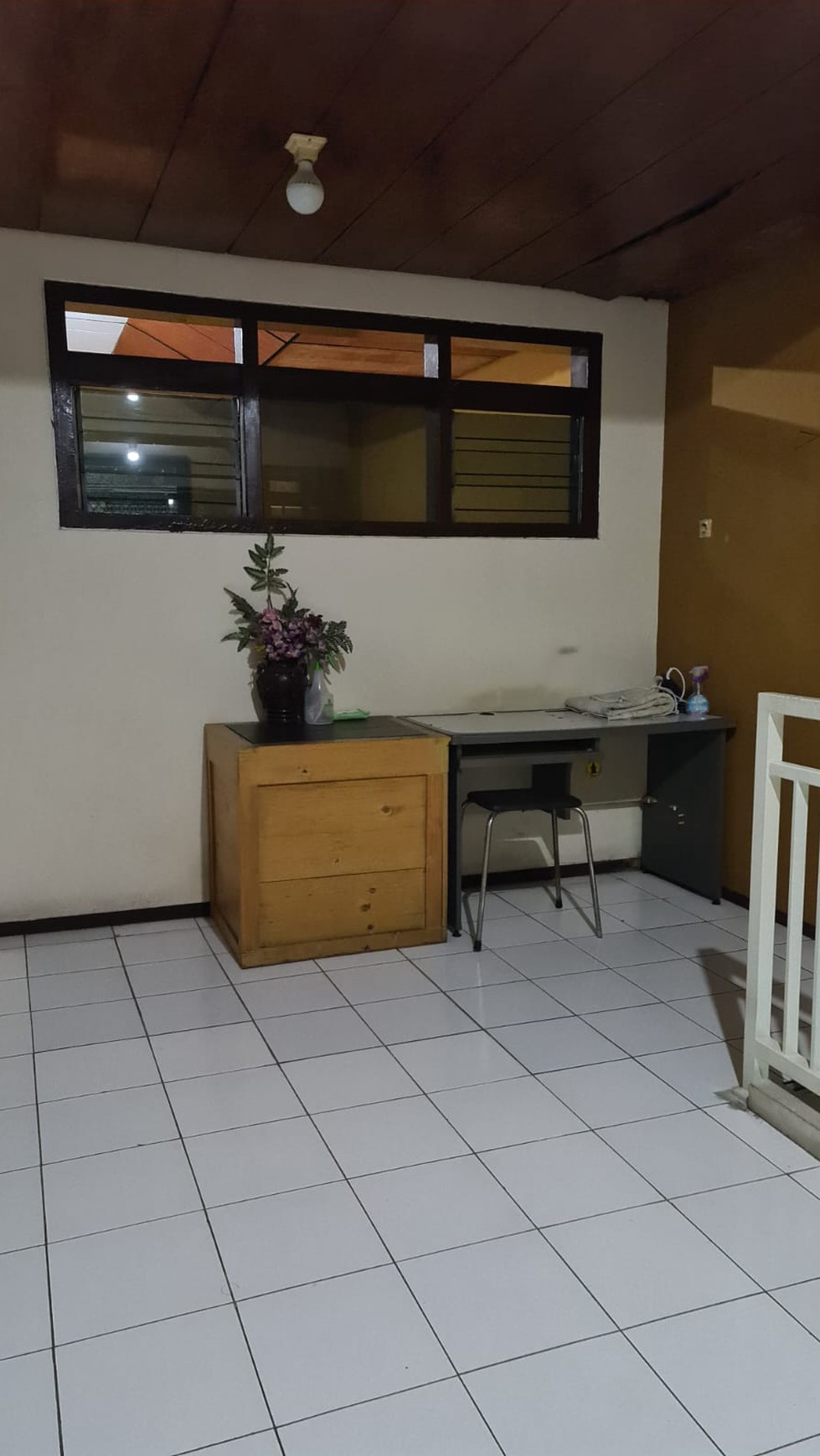 Rumah Strategis Minimalis Modern di Pondok Nirwana Rungkut