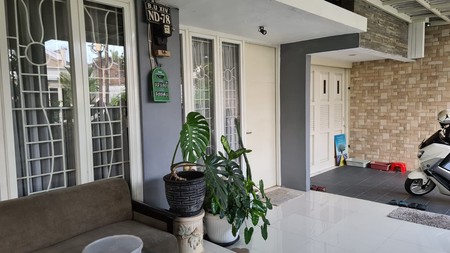 Dijual Rumah di Pondok Nirwana Rungkut. Nyaman Strategis 