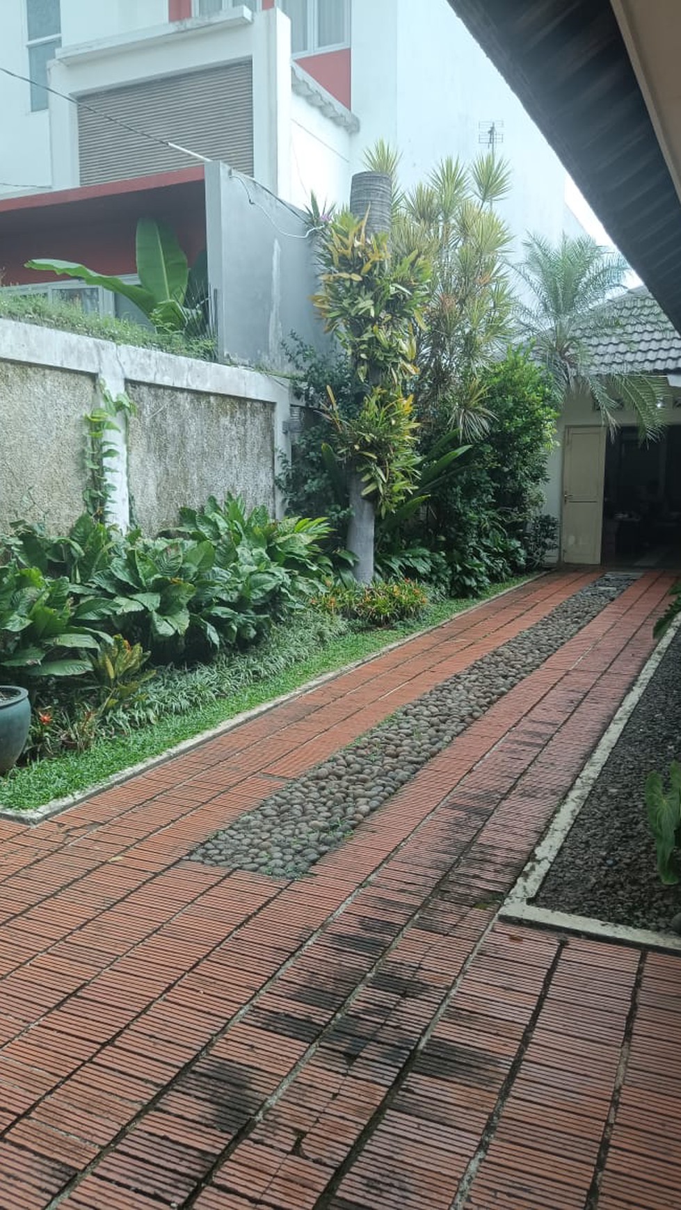 Di Jual Rumah di Jl Puri Mutiara Cipete Selatan Jakarta selatan