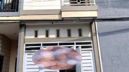 Dijual Rumah Usaha Murah di Surabaya Timur - Karang Empat, 3 Lantai, 350 Juta Nego