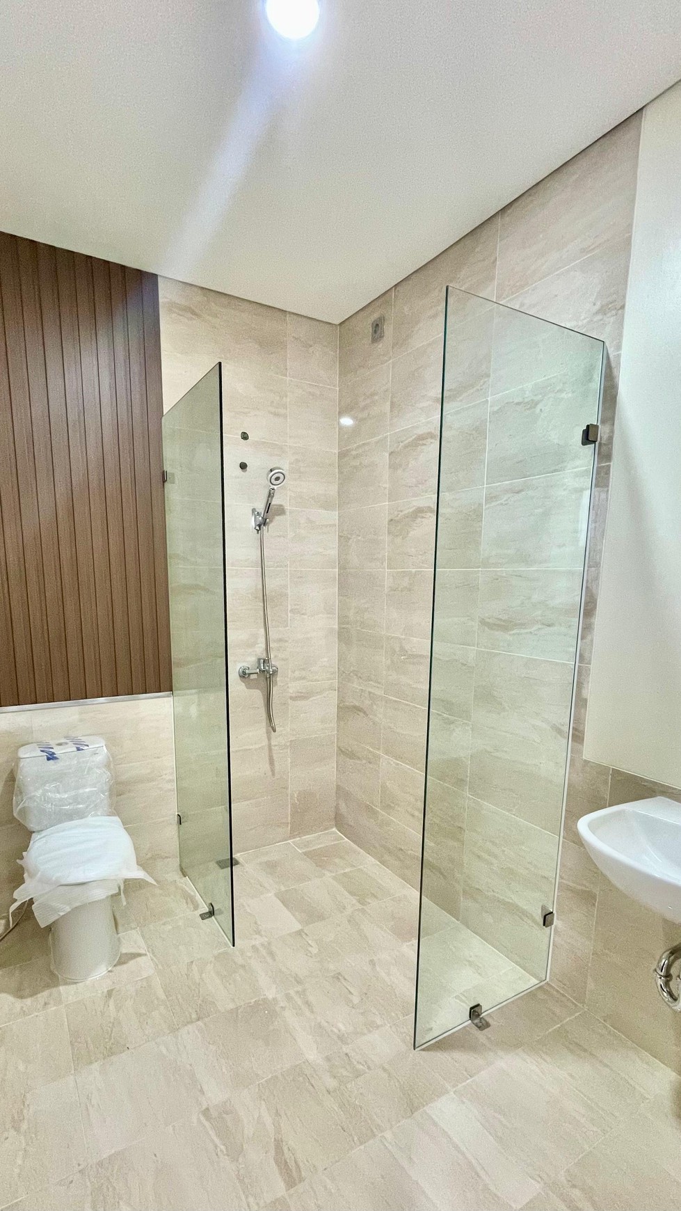 Rumah Baru 2 Lantai Griya Loka BSD city 