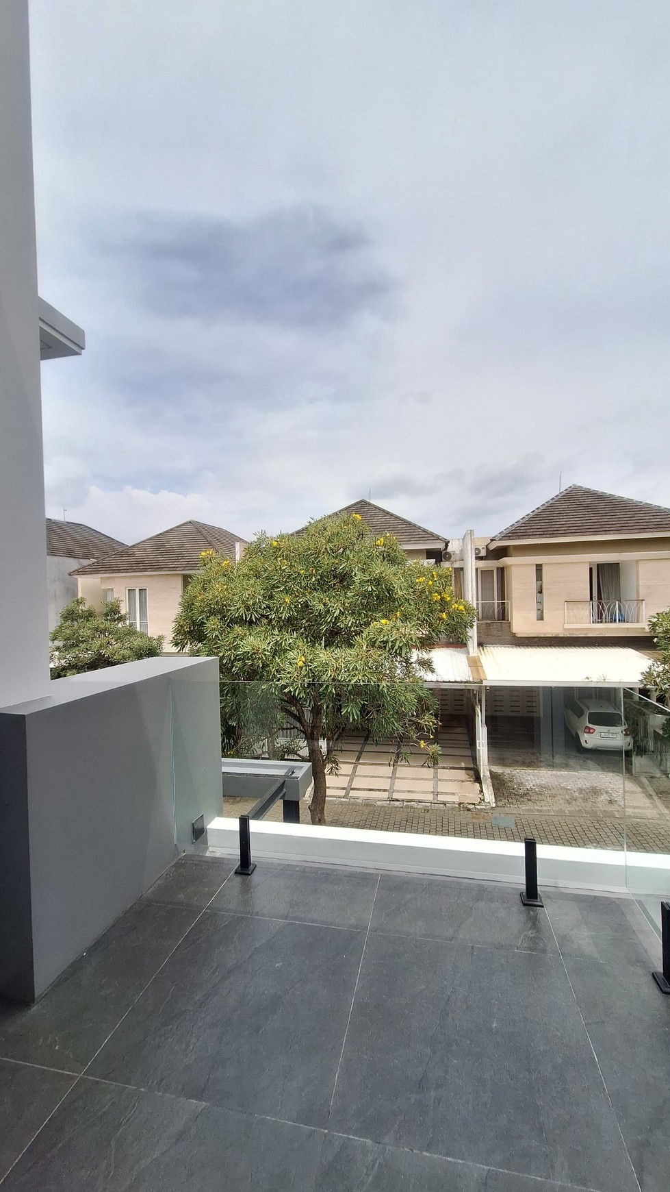 Dijual Rumah Baru 5M an Citraland Surabaya Barat