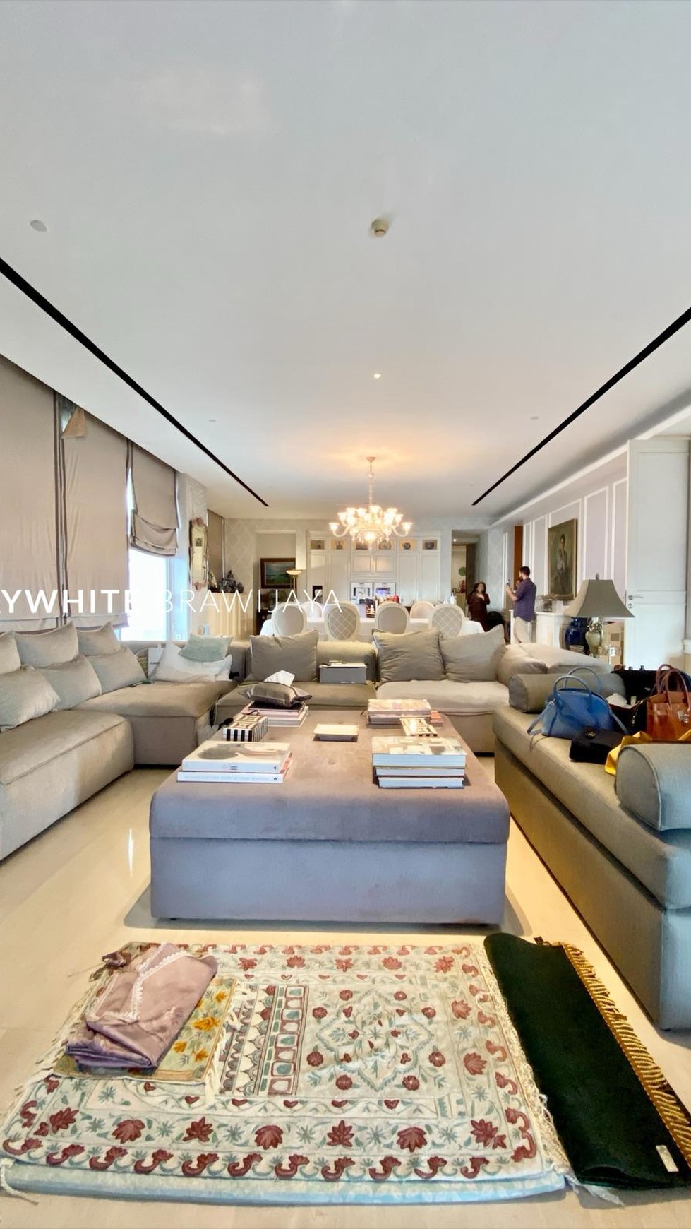 Rumah Hitung Tanah Area Cipete