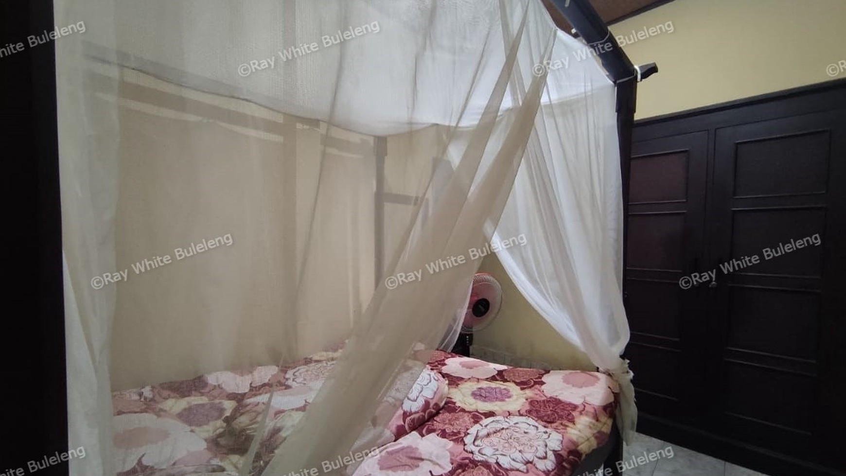 SPACIOUS 4-BEDROOM HOUSE FOR RENT IN CENTRAL LOVINA - NEAR BEACH AND LOCAL AMENITIES