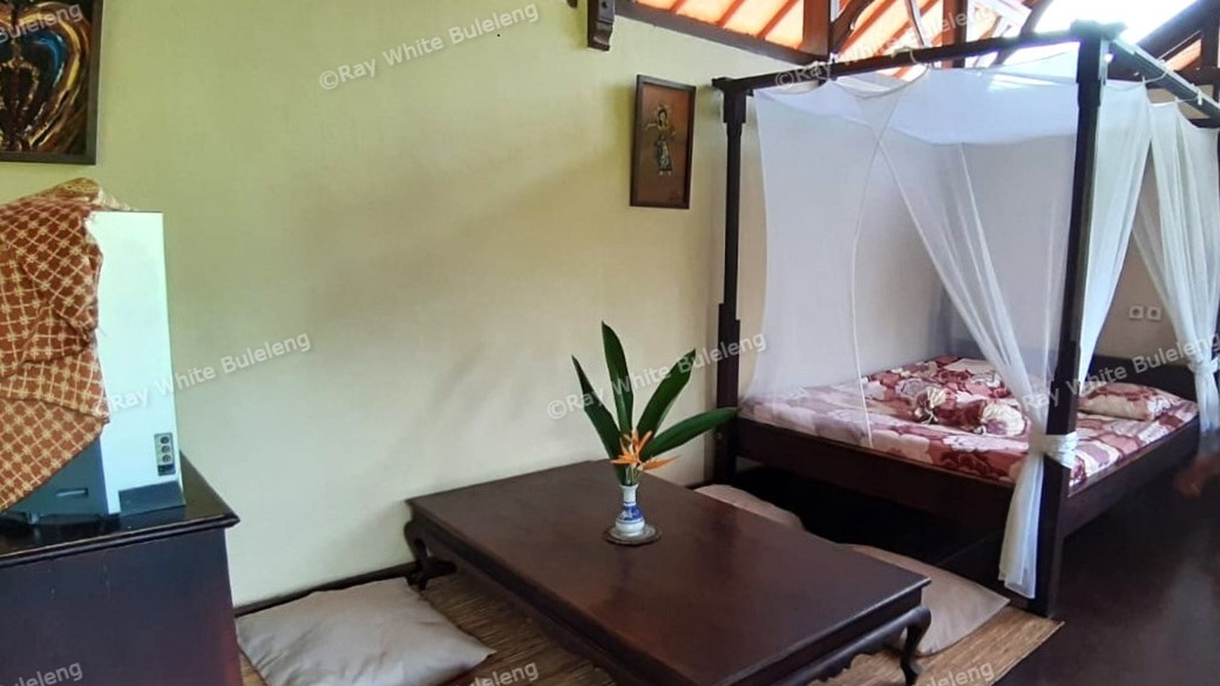 SPACIOUS 4-BEDROOM HOUSE FOR RENT IN CENTRAL LOVINA - NEAR BEACH AND LOCAL AMENITIES