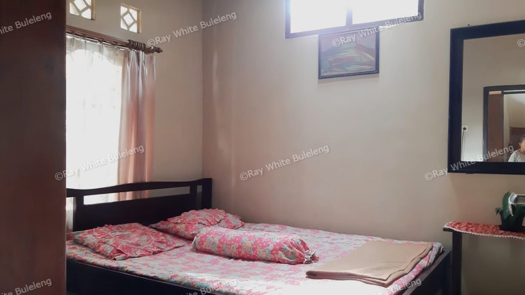 SPACIOUS 4-BEDROOM HOUSE FOR RENT IN CENTRAL LOVINA - NEAR BEACH AND LOCAL AMENITIES