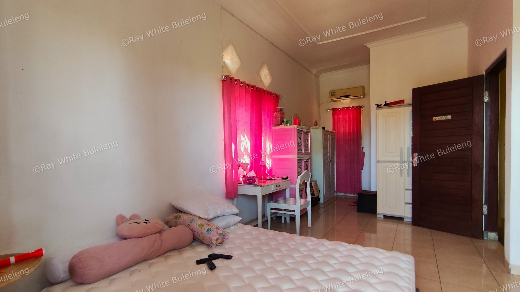 POTENTIAL BALINESE STYLE HOUSE IN A QUIET AREA
