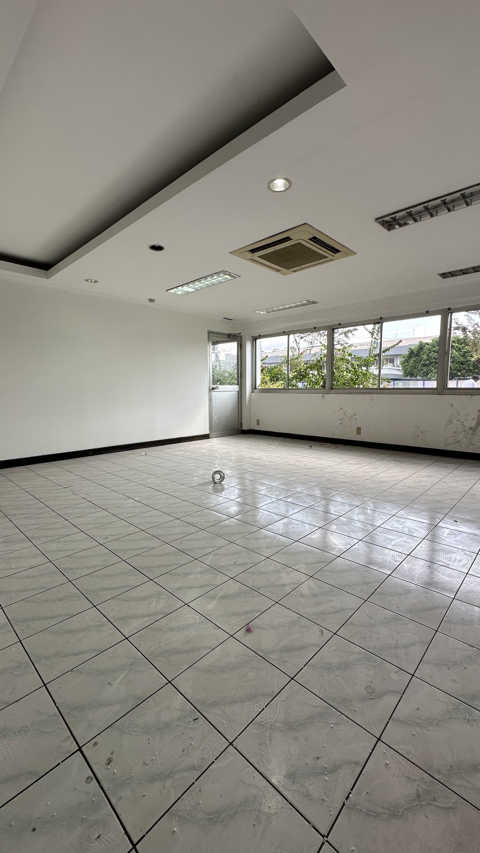 EX Pabrik Otomotif Daerah JIEP Jakarta Timur