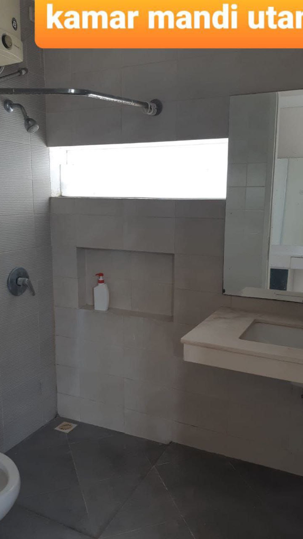 Rumah Cluster Harewood Royal Residence, Surabaya