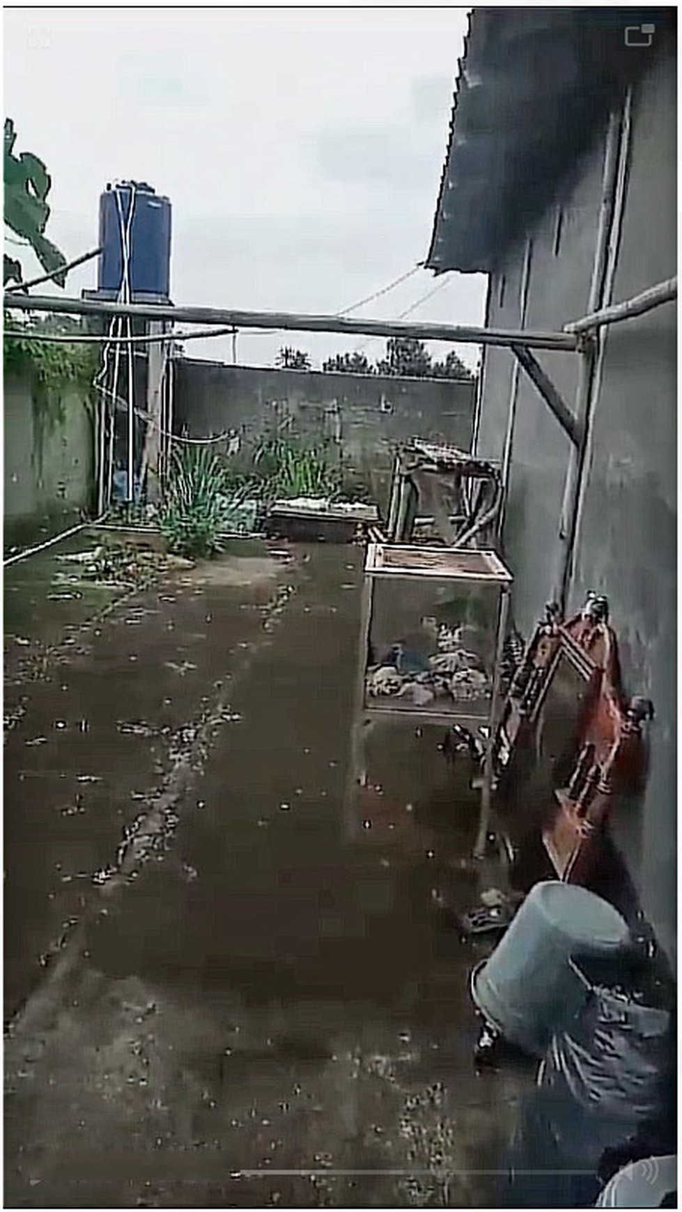 Rumah Hitung Kavling di Kampung Pisang, Karadenan, Cibinong, Bogor