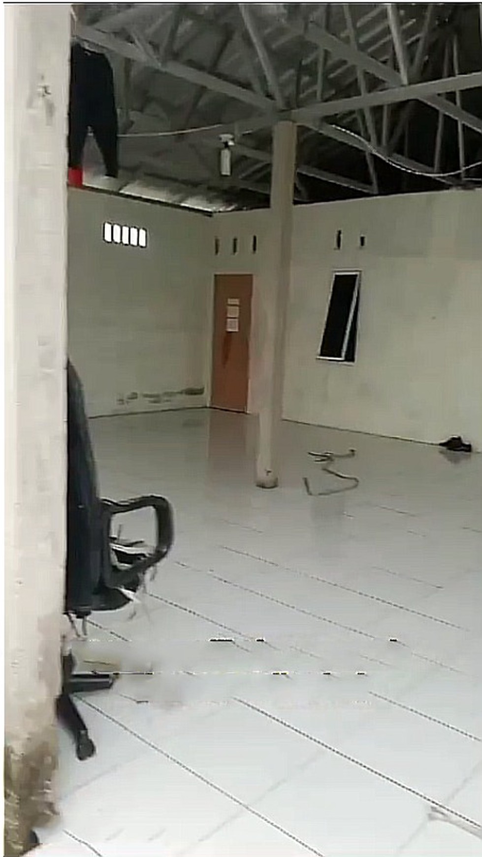 Rumah Hitung Kavling di Kampung Pisang, Karadenan, Cibinong, Bogor