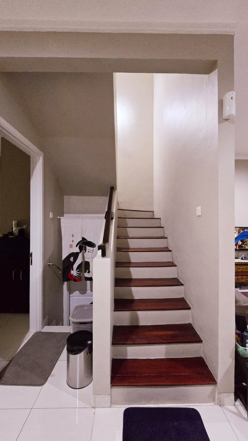 Rumah Bagus Siap Huni Asri di Emerald View, Bintaro Jaya Sektor 9 