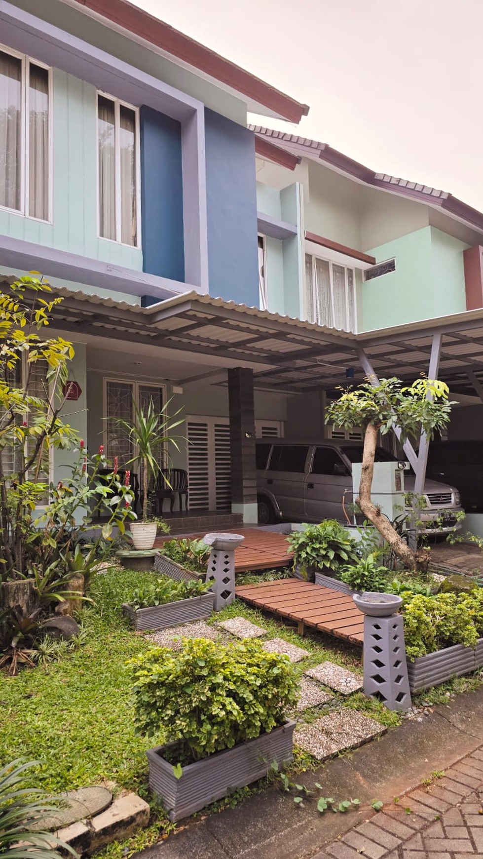 Rumah Bagus Siap Huni Asri di Emerald View, Bintaro Jaya Sektor 9 