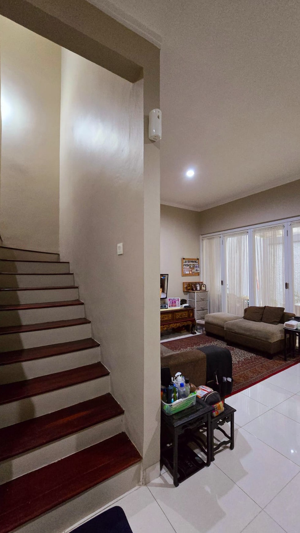 Rumah Bagus Siap Huni Asri di Emerald View, Bintaro Jaya Sektor 9 