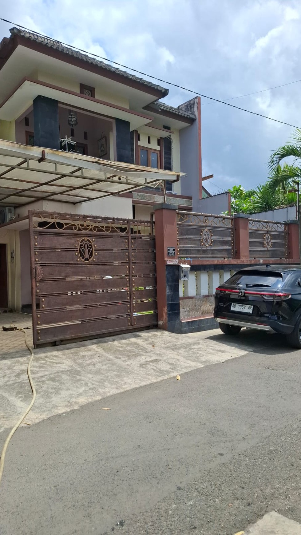 Rumah Mewah Lokasi Strategsi Dekat Kraton Yogyakarta 