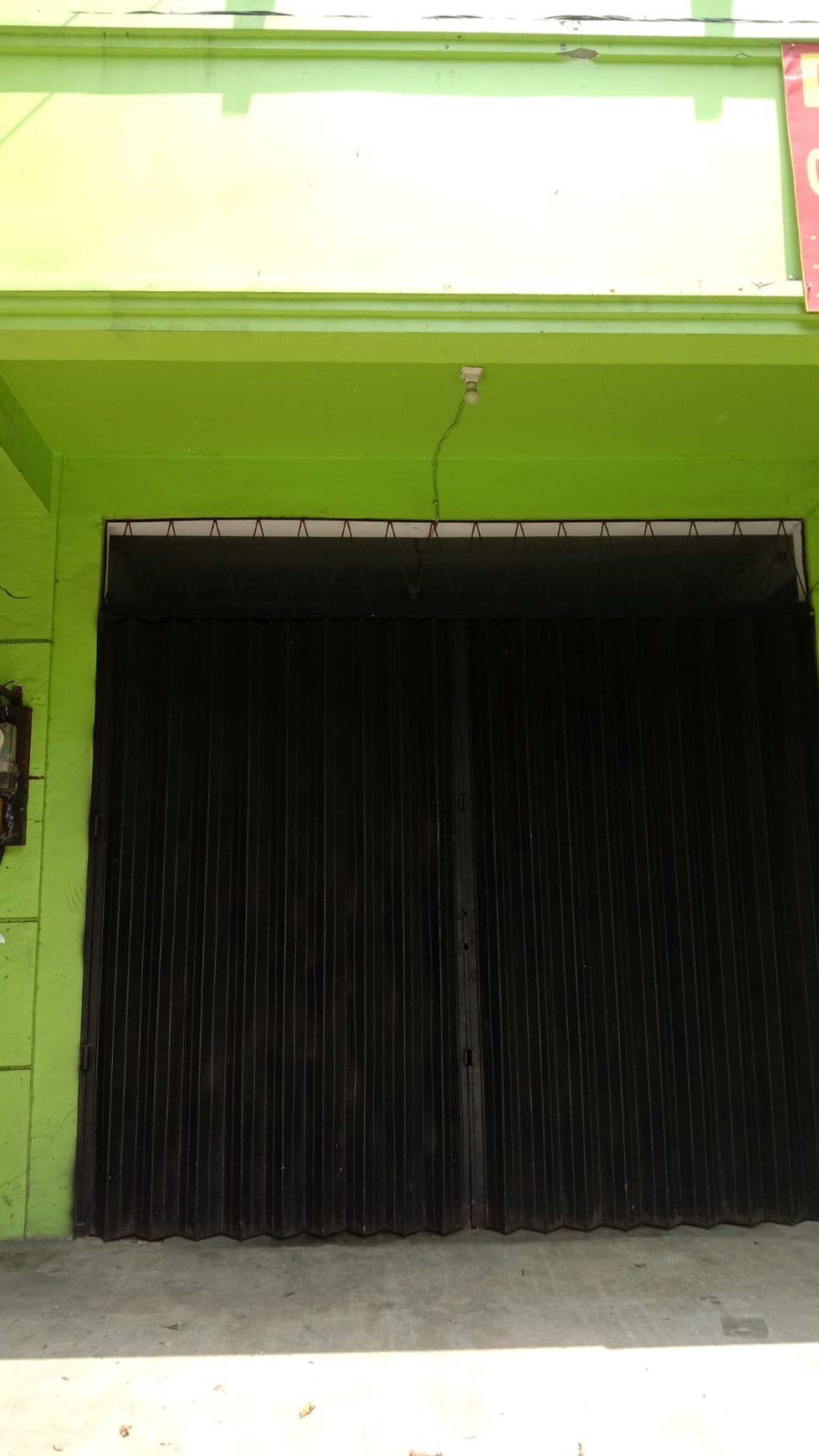 Ruko Dijual di Gubeng Surabaya - 3,5 Lantai, 5x9m, HGB, Harga Nego