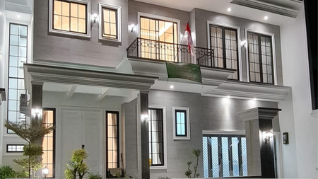 Dijual Rumah Full Furnished Citraland Surabaya
