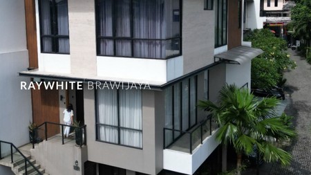 Townhouse Ampera Gate System 