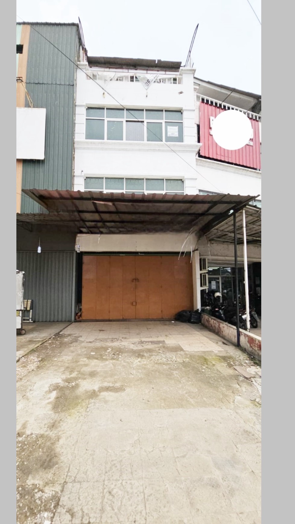 Dijual cepat ruko 2 gandeng raya serpong km 8 sebrang perumahan les belles mainson serpong tangerang selatan