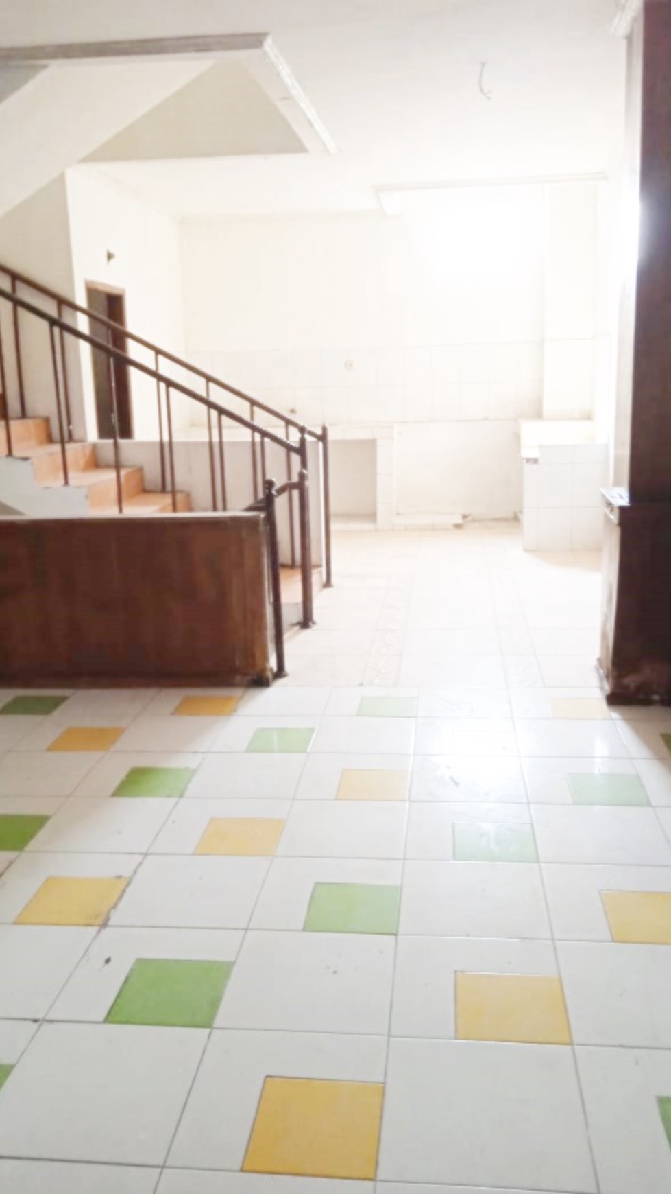 Dijual cepat ruko 2 gandeng raya serpong km 8 sebrang perumahan les belles mainson serpong tangerang selatan