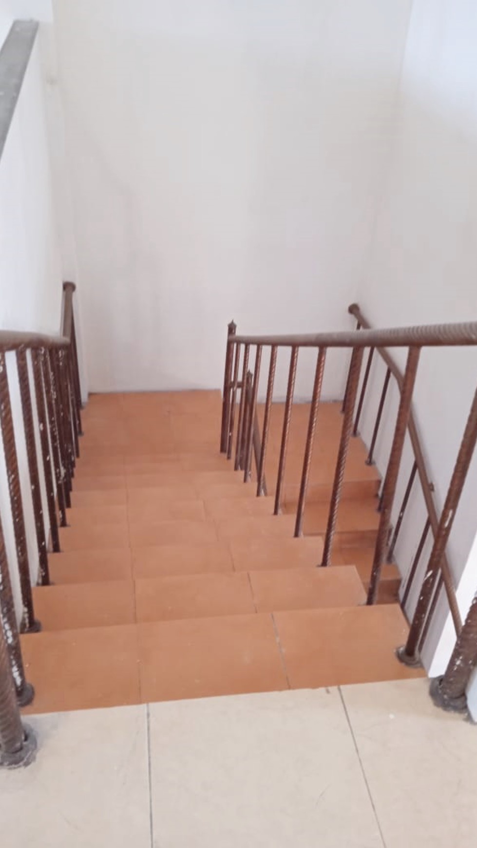 Dijual cepat ruko 2 gandeng raya serpong km 8 sebrang perumahan les belles mainson serpong tangerang selatan