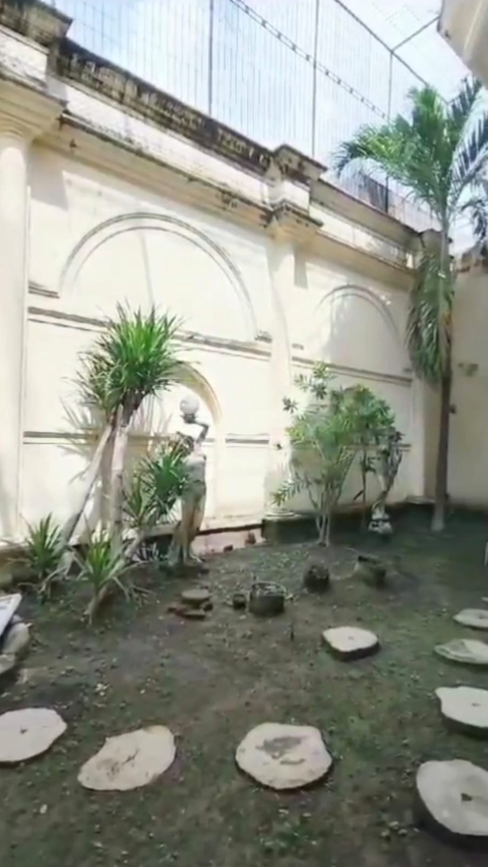 1887. Dijual Rumah Modern Classic Araya Tahap 2