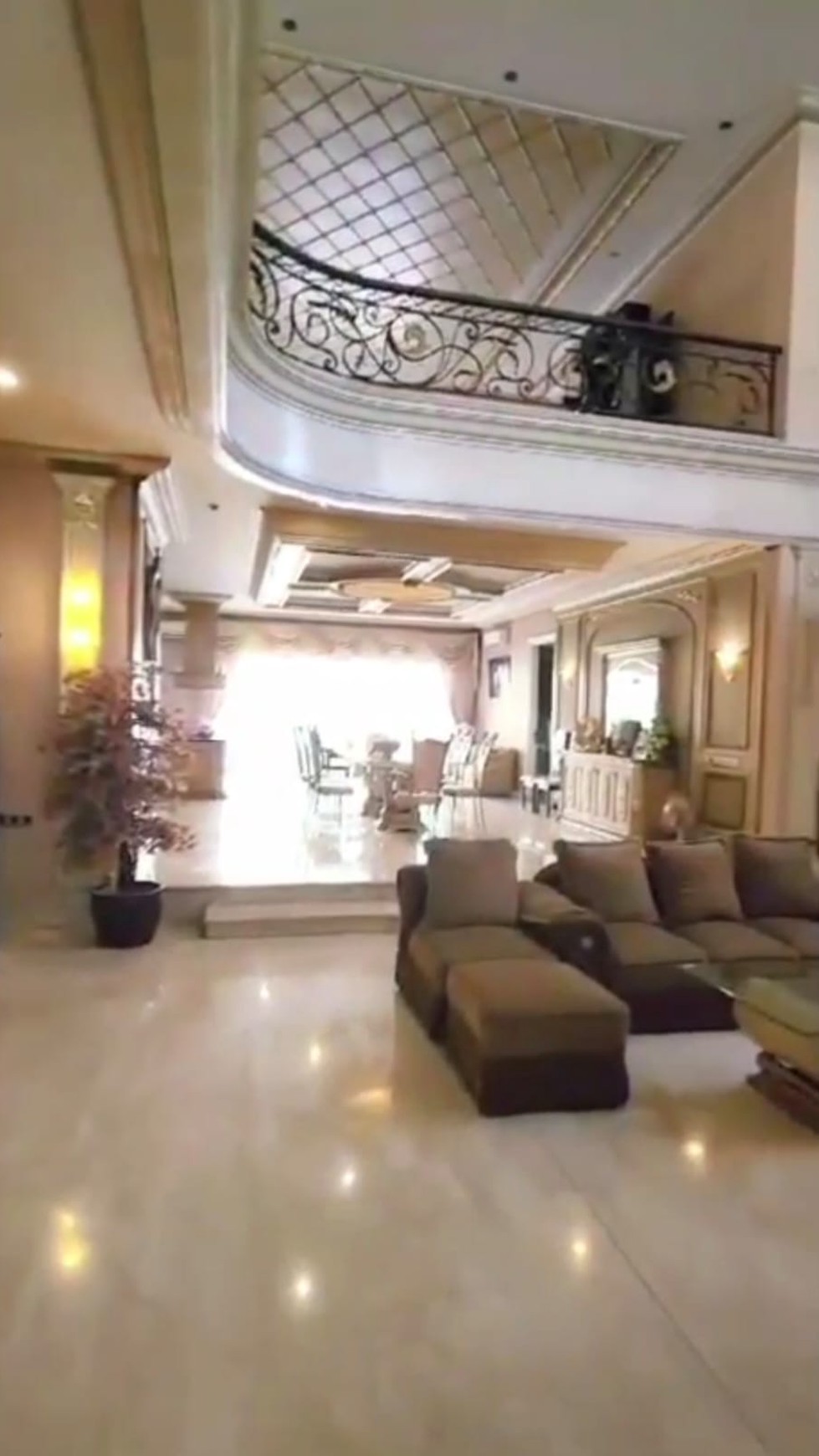 1887. Dijual Rumah Modern Classic Araya Tahap 2
