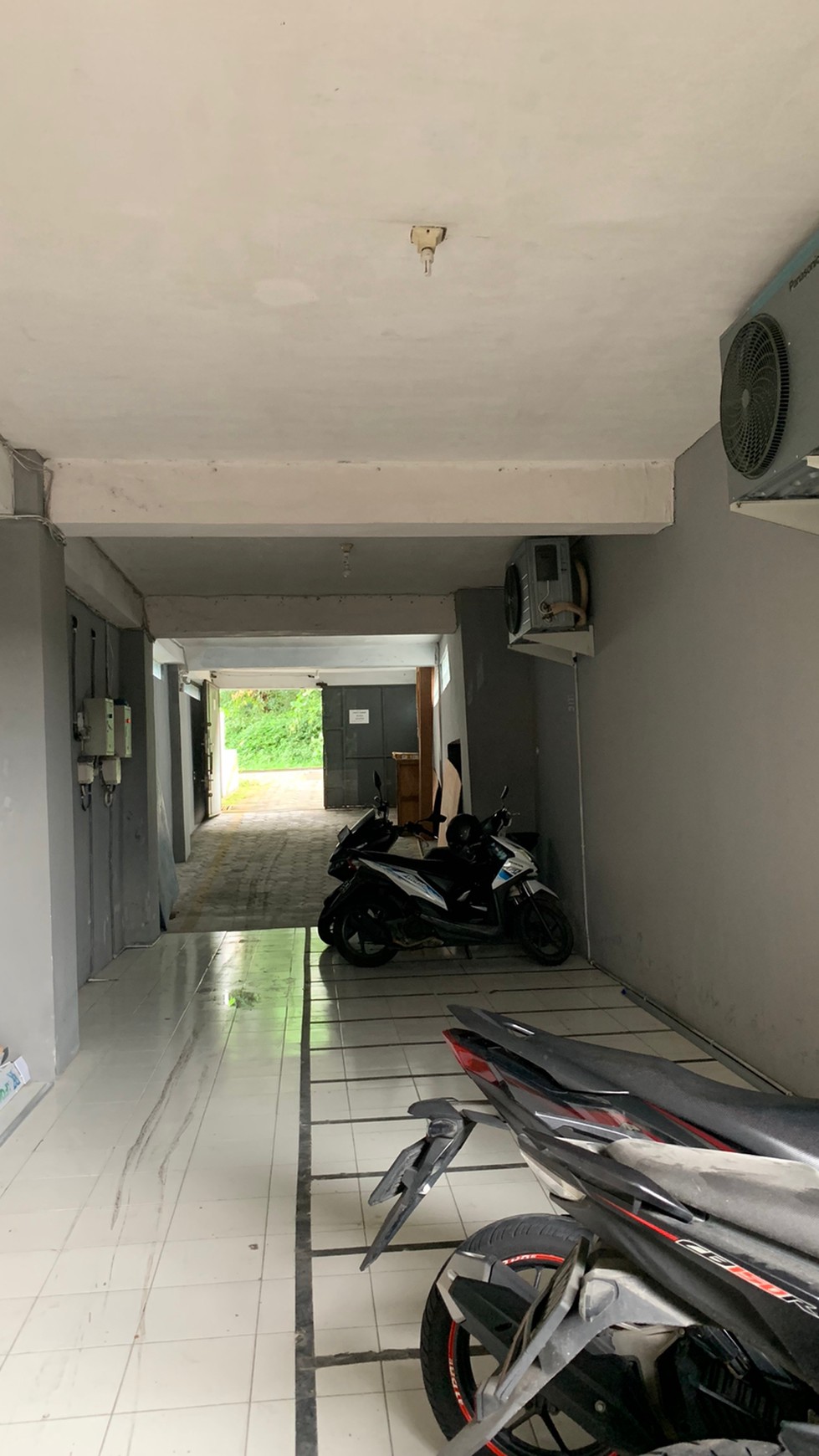 Bangunan 2 Lantai Cocok Untuk Kantor Atau Ruang Usaha Dekat Kawasan Bisnis Jalan Magelang 