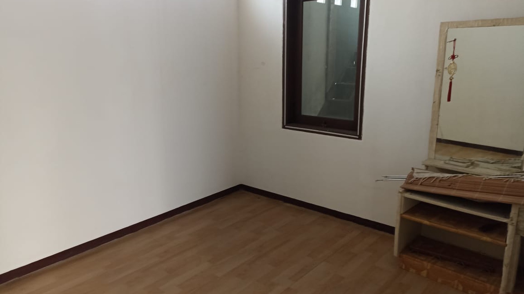 1890 BO Di jual Rumah itung Tanah Jl Rokan, Wonokromo Surabaya
