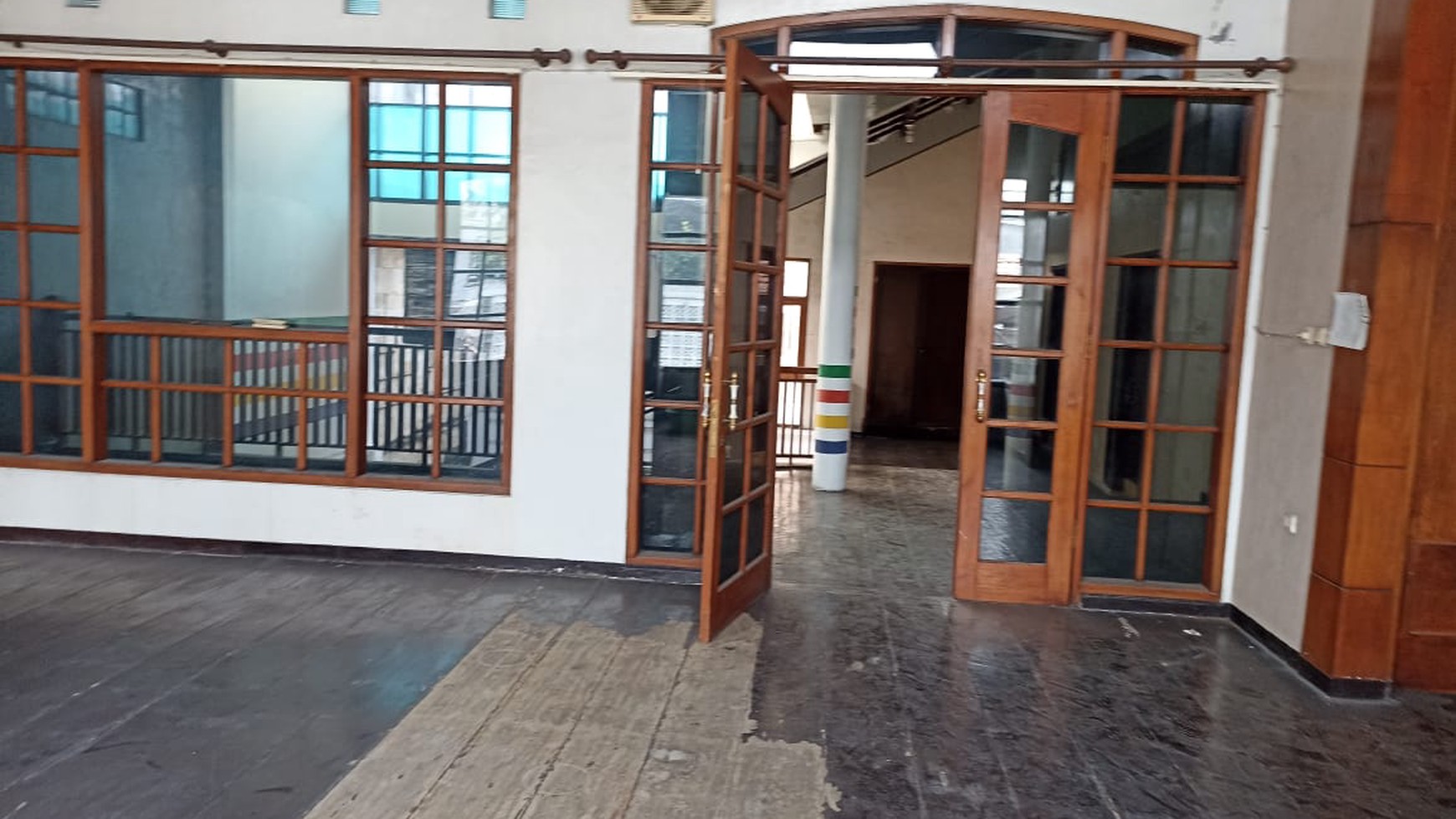 1890 BO Di jual Rumah itung Tanah Jl Rokan, Wonokromo Surabaya
