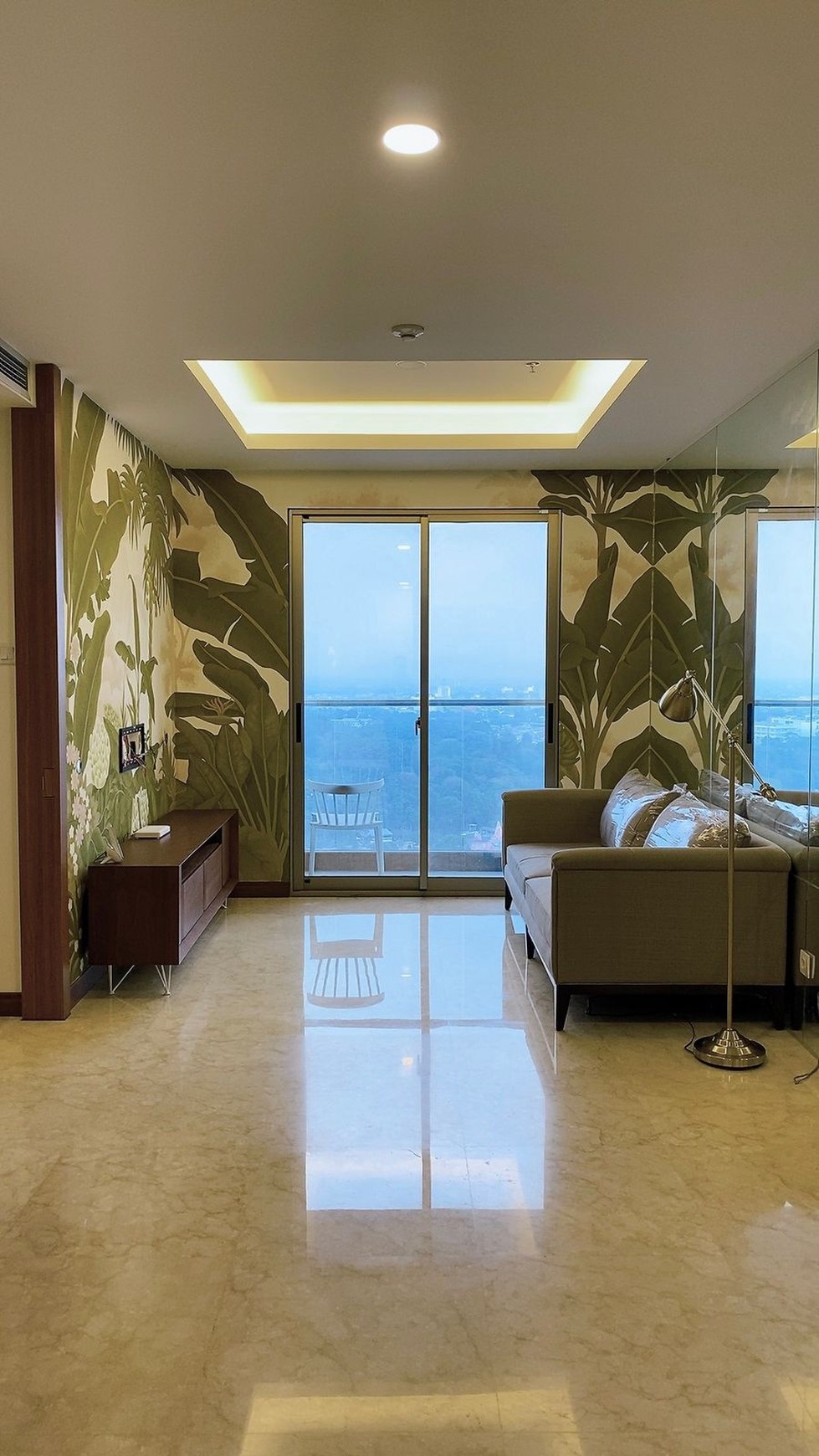 Apartemen Hegarmanah Residence 3 BR Semi Furnished Kec Cidadap Bandung
