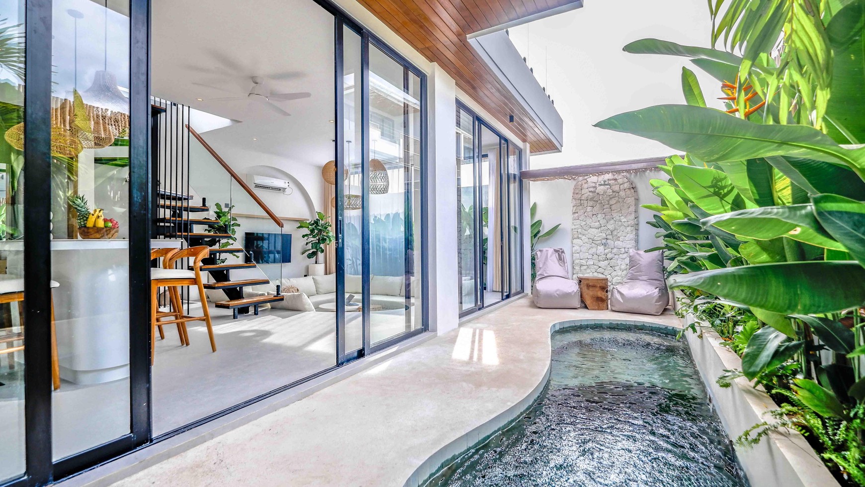 Brand New - Leasehold 2 Bedrooms Villa, Modern Tropical Design in Pererenan