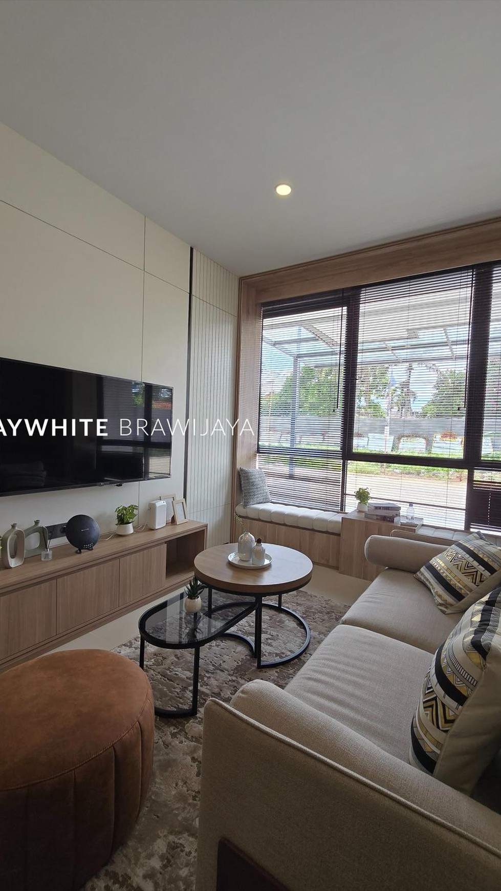 Townhouse Modern Minimalis Area Cilandak