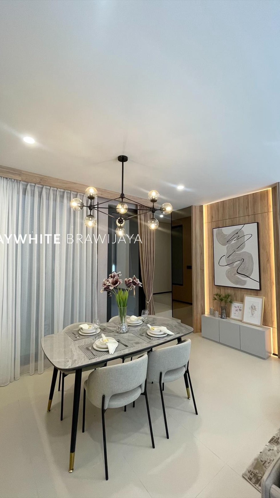 Townhouse Modern Minimalis Area Cilandak