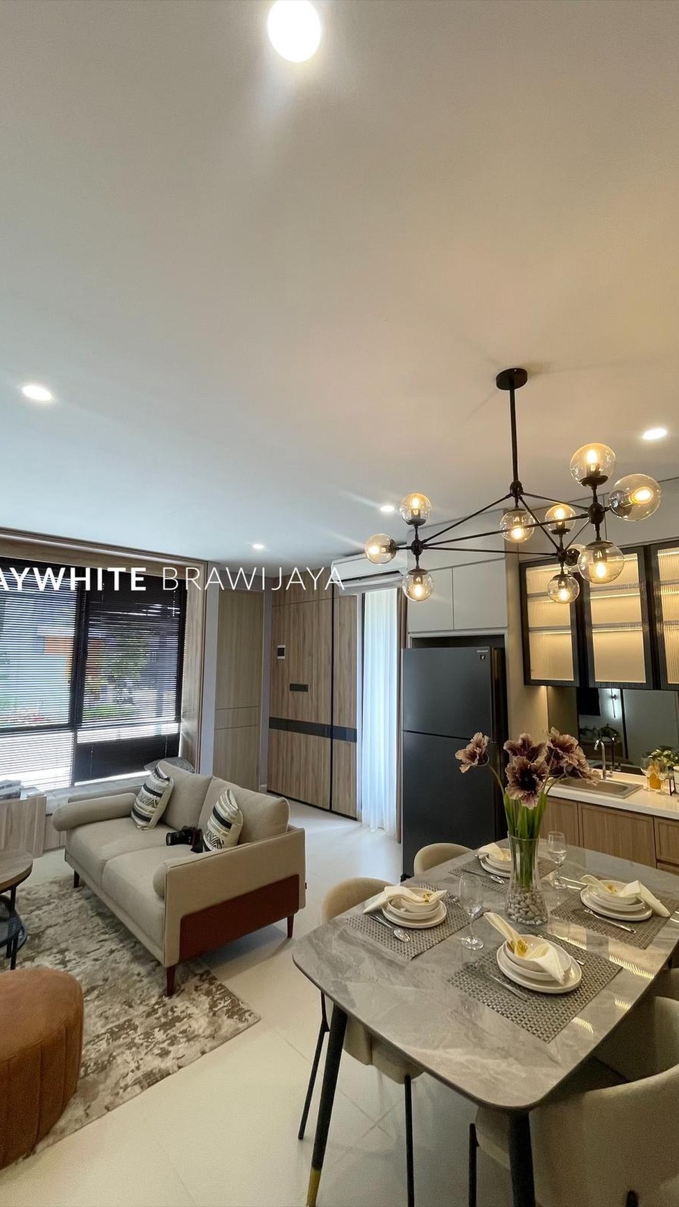 Townhouse Modern Minimalis Area Cilandak