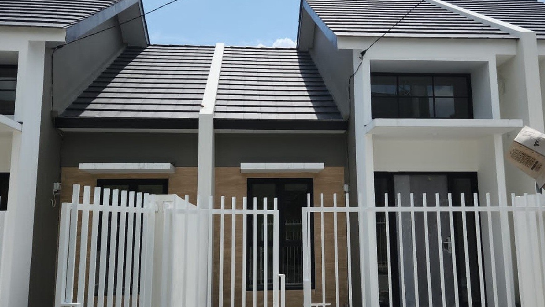 Rumah Baru Siap Huni Alana Medokan Ayu